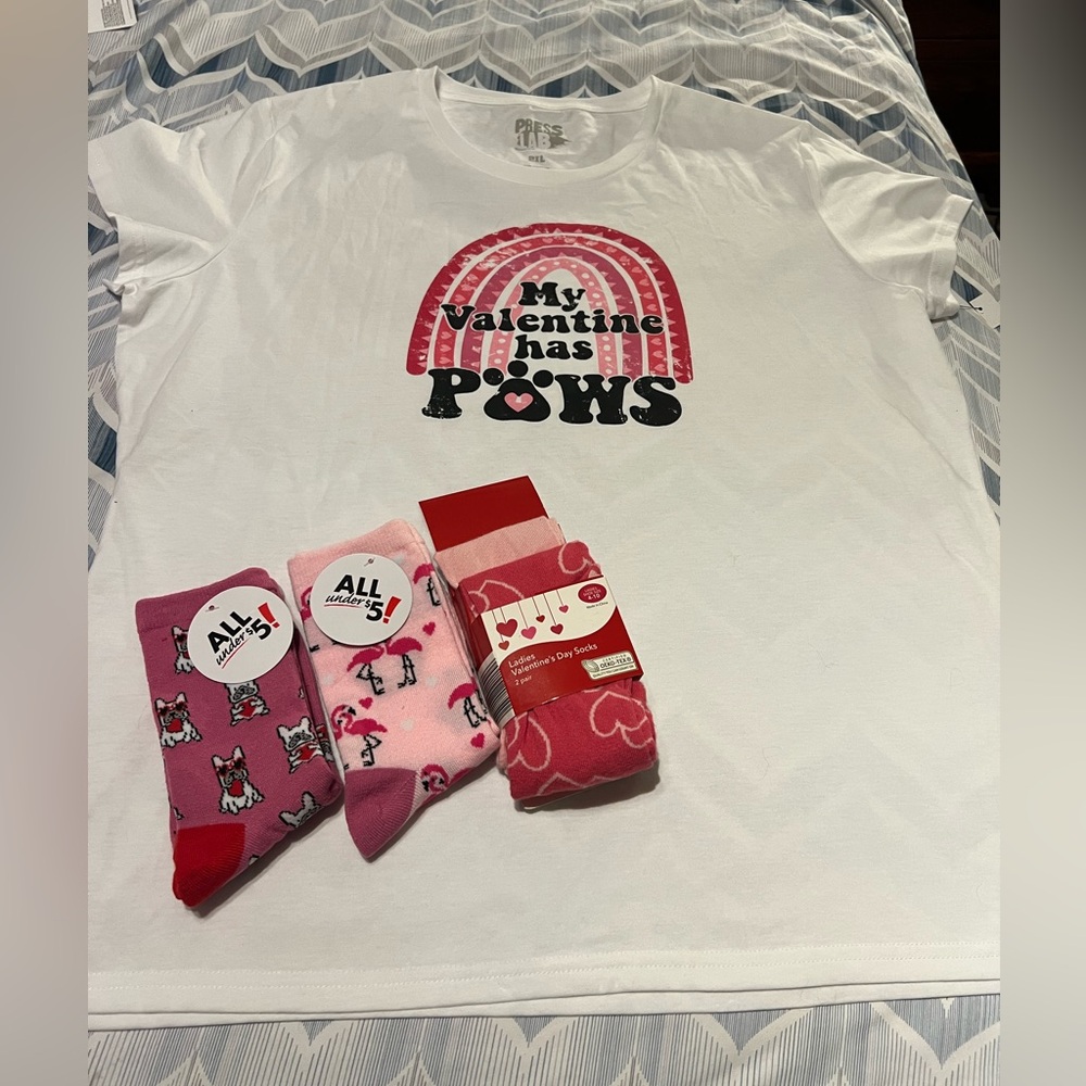 COPY - Press Lab My Valentine Has Paws Womens 2XL New Tee, PLUS a pair of new s…